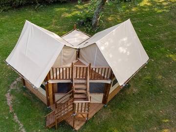 Camping pour 6 Personnes dans Saint-Didier-sur-Chalaronne, Région de Bourg-en-Bresse, Photo 1