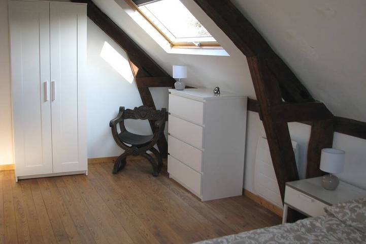 Location de vacances pour 5 personnes, avec terrasse et jardin, animaux acceptés à La Rivière-Saint-Sauveur - 4