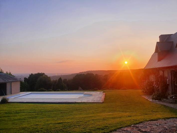 Chambre d’hôte pour 3 personnes, avec jardin et piscine