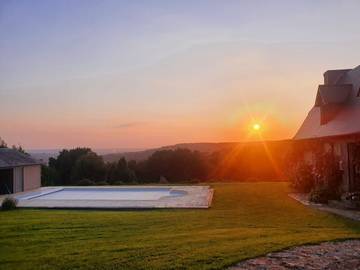 Chambre d’hôte pour 3 personnes, avec jardin et piscine en Normandie