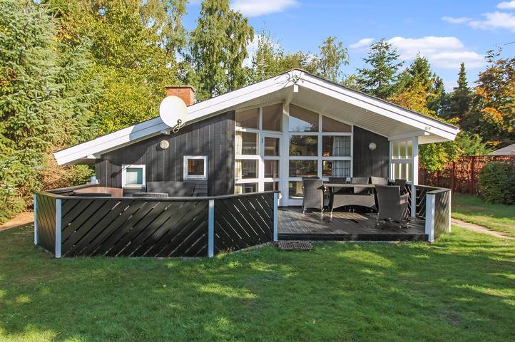 Ferienhaus für 6 Personen, mit Terrasse und Whirlpool sowie Sauna, mit Haustier auf Seeland - 2