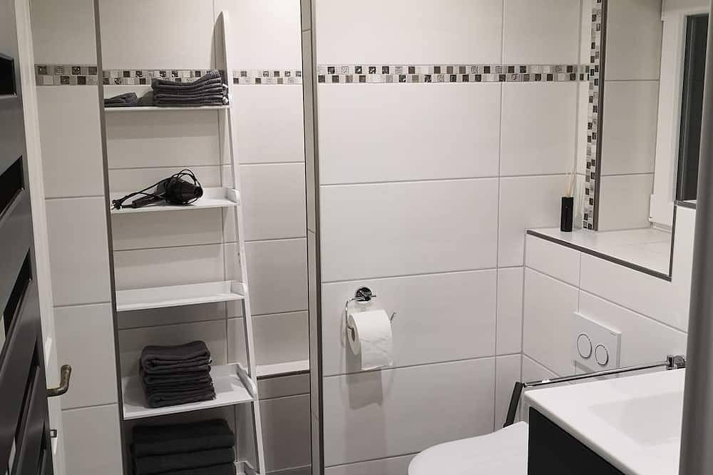 Ganze Wohnung, Fewo Antweiler - Erdgeschosswohnung \"Unterburg\" in Mechernich, Naturpark Hohes Venn-Eifel