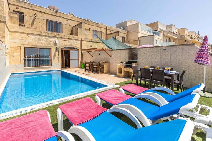Casa de férias para 7 pessoas, com Varanda e Piscina em Malta