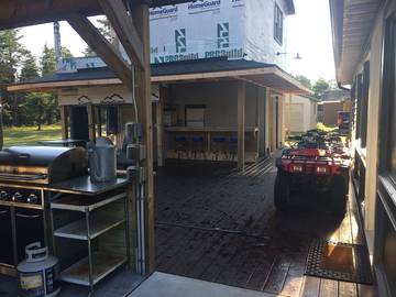 Log Cabin for 16 Guests in Roscommon County, Picture 4