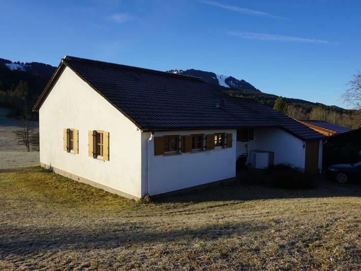 Ferienpark für 10 Personen, mit Terrasse und Garten sowie Pool im Allgäu - 2