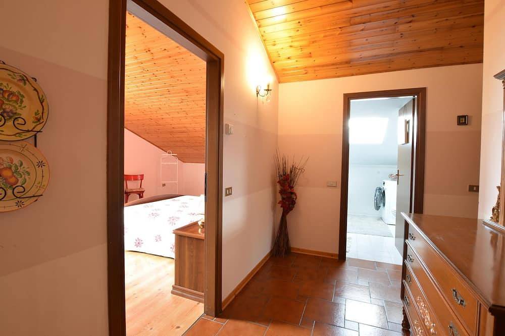 Ganze Wohnung, Tolles Apartment in Sovramonte mit Wlan in Sovramonte, Cimonega-Gruppe