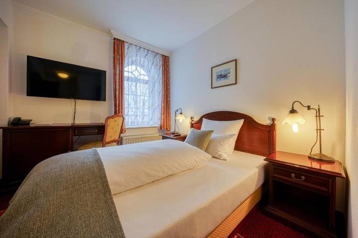 Hotel für 2 Personen, mit Garten und Seeblick sowie Ausblick und Sauna in Wismar - 2