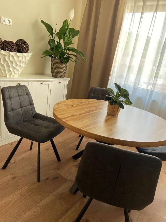 Ganze Wohnung, Schöne Ferienwohnung in Irrel, Eifelkreis Bitburg-Prüm