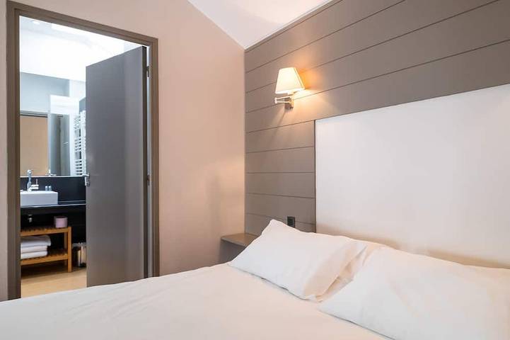 Entire apartment, Beffroi - Cosy studio close to Vieux Lille - Welkeys in Lille, Lille region