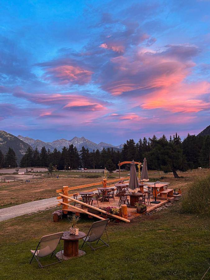 Appartement entier, Attico a Champoluc a 3 minuti dagli impianti con vista Monte Rosa in Champoluc, Ayas