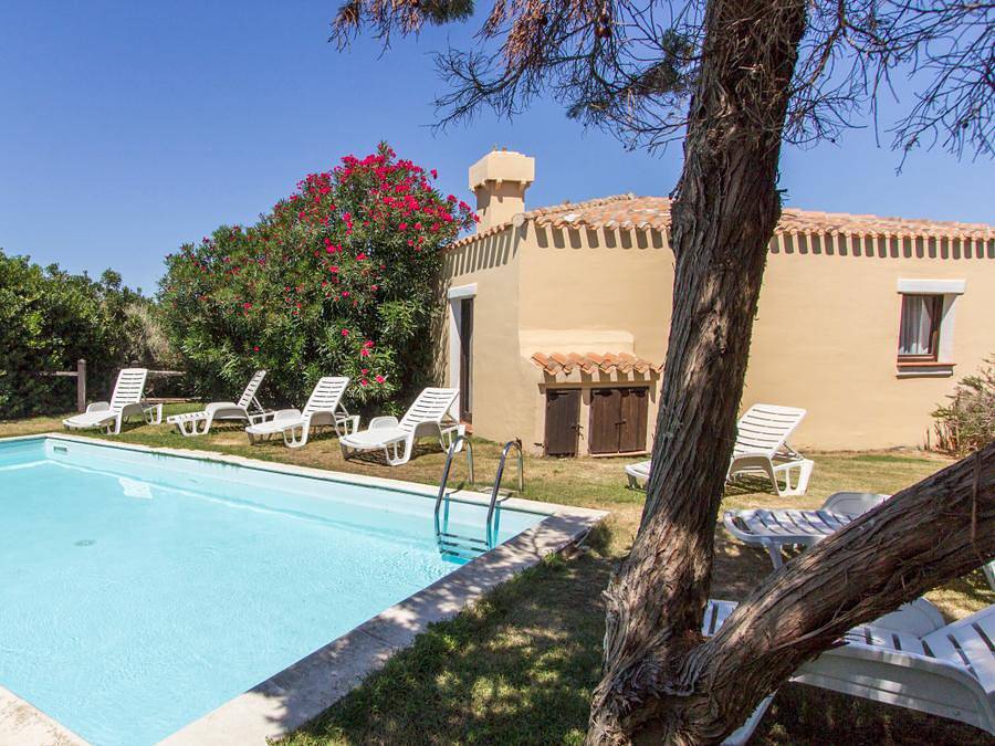 Sea Villas - Villa 6 personen - In, Zugang zum Gemeinschaftspool in Stagno di Casaraccio, Punta De Su Turrione