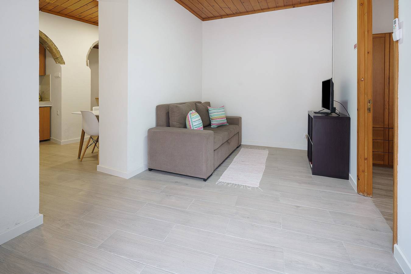Vakantiehuis 'Casa Flor de Laranjeira' met gedeeld terras, wifi en airconditioning, foto 7