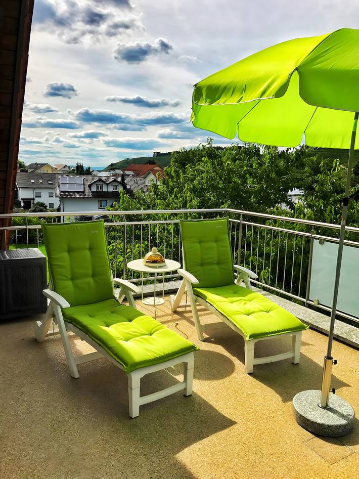 Apartamento inteiro, Apartamento 'Auf Der Langmatt' com Vista Montanha, Terraço Privado e Wi-Fi in Durbach, Central Black Forest
