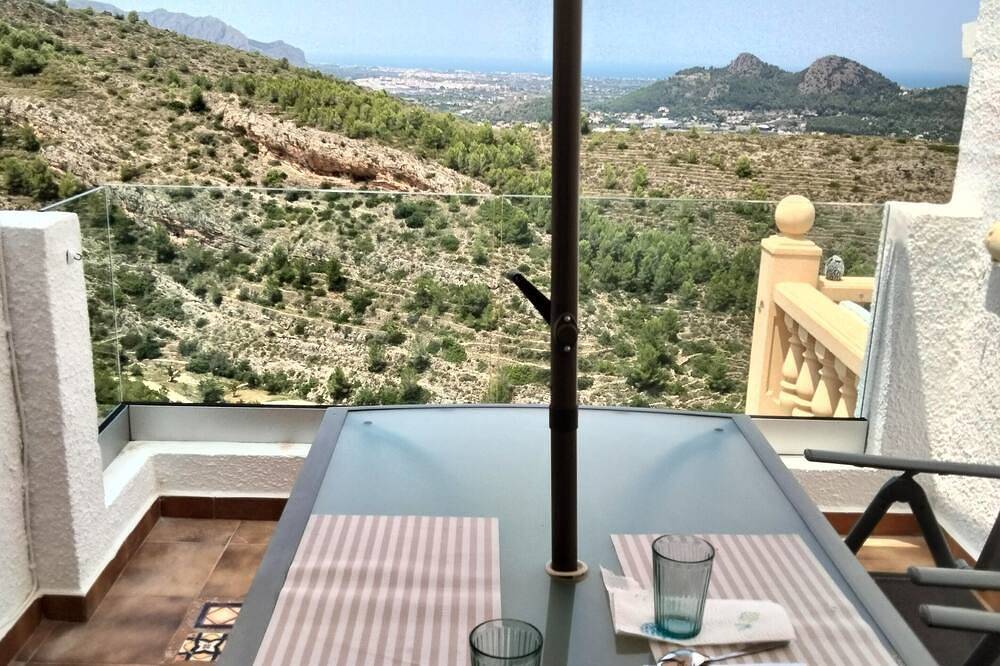 L'Aire De La Marina in Pedreguer, Costa Blanca