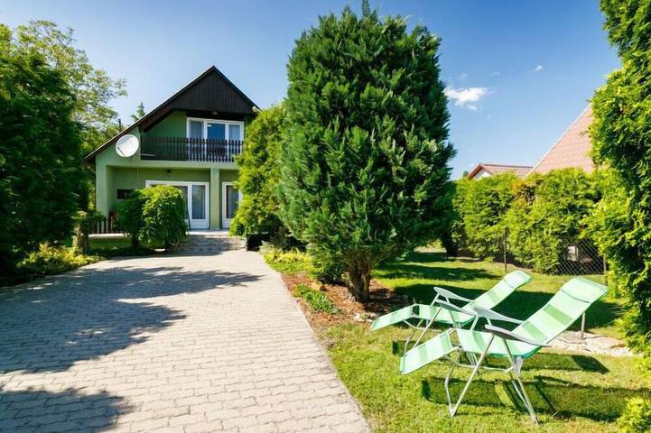 Ferienhaus für 6 Personen, mit Garten