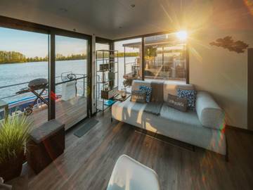 Hausboot für 2 Personen in Zehdenick, Ruppiner Seenland, Bild 2