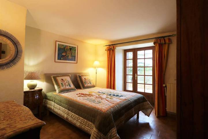 Location de vacances pour 17 personnes, avec jardin et balcon, animaux acceptés à Saint-Chamassy - 3