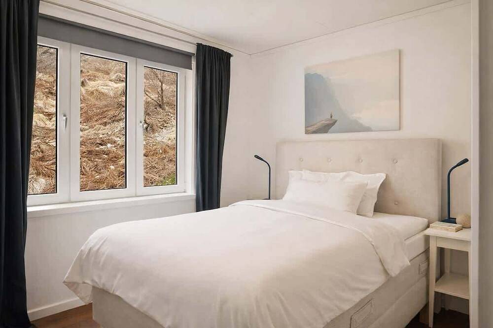 Ganze Wohnung, Great Views of Fjord & Mountains, Balcony, Central in Odda