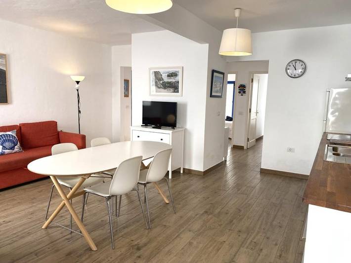 Gîte pour 4 personnes, avec terrasse à Orzola - 2