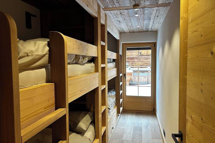 Ganze Wohnung, Neu mit spa : Komfortables 4-Zimmerwohnung für 6-7 Personen auf der unteren Etage gegenüber der Abfa in Grimentz, Anniviers