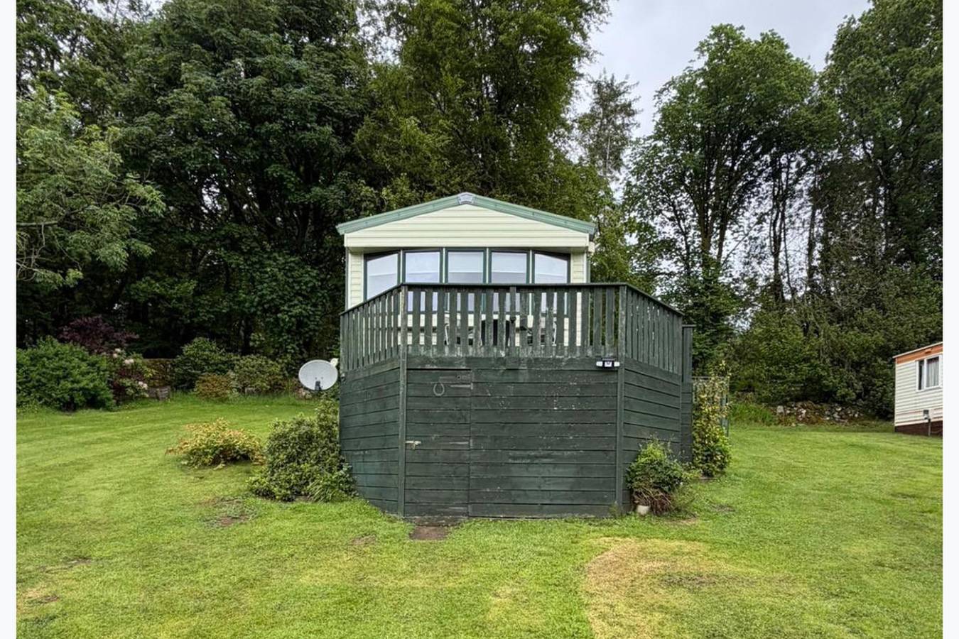Family & Dog Friendly 2-Bed Caravan, Sleeps 6 in Dumfries und Galloway