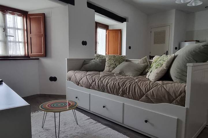 Apartamento entero, Precioso apartamento con patio centro de Castropol in Castropol, Costa Verde