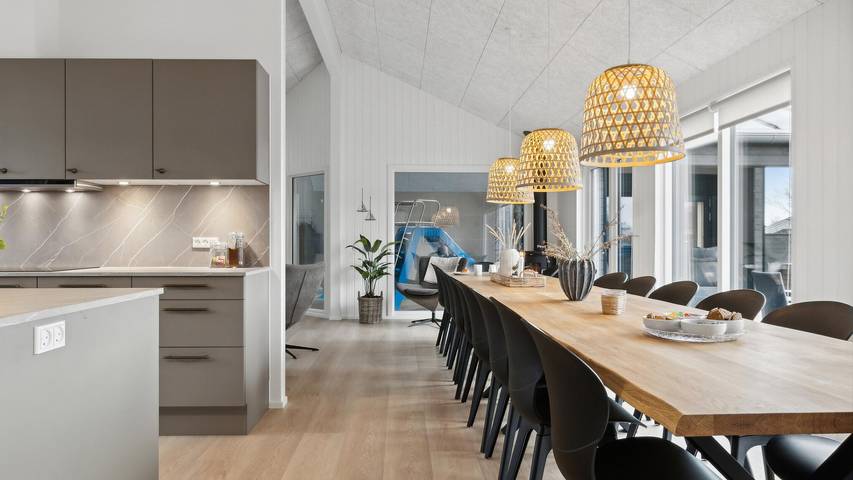 Ferieudlejning for 20 personer, med sauna i Ålbæk