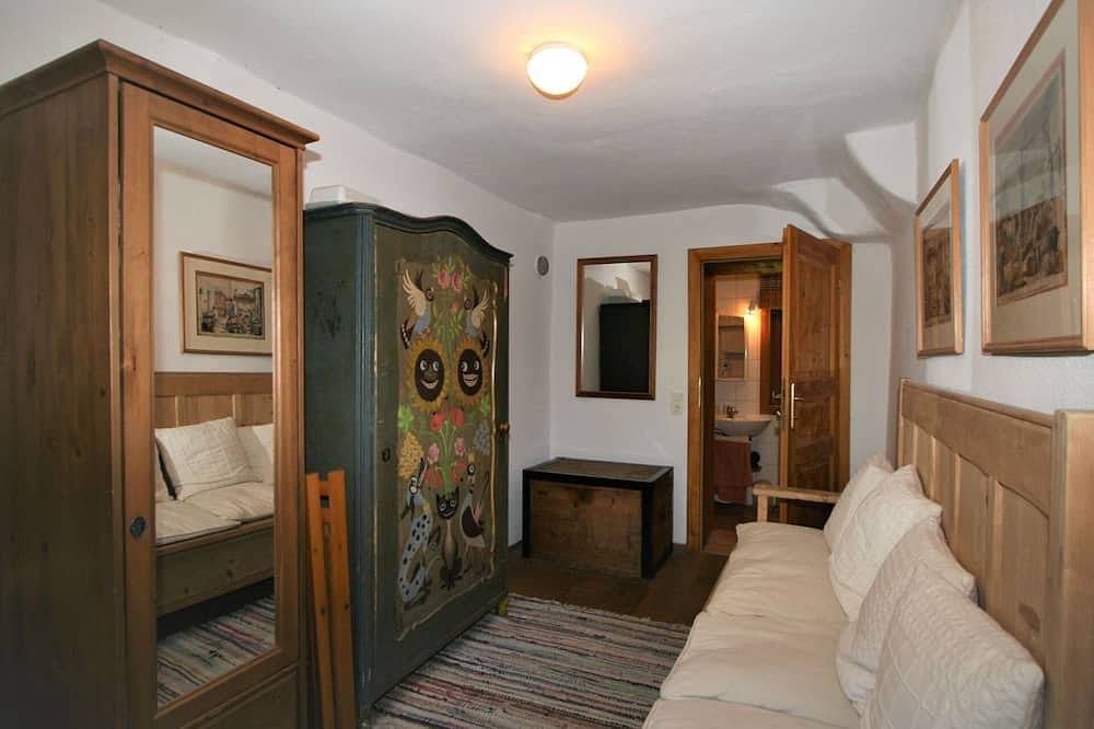 Atemberaubendes alleinstehendes Ferienhaus mit  W-Lan, Tv, Terrasse, Panoramablick und Parkplatz in Innsbruck, Innsbruck und Umgebung
