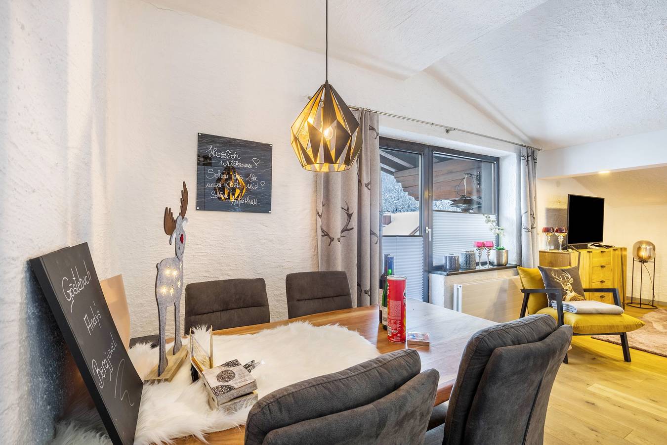 Ganze Wohnung, Ferienwohnung "Andy's Bergjuwel" mit Bergblick, Wlan und Balkon in Weidach, Leutasch