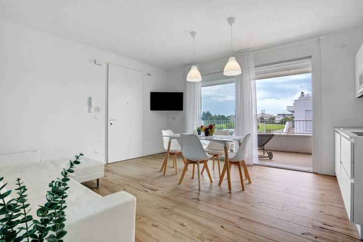 Apartament wakacyjny dla 5 osób, z ogród w Jesolo