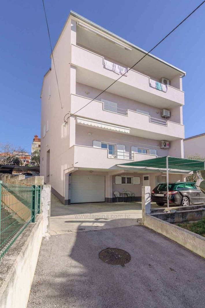 Apartament wakacyjny dla 2 osób w Okrug Donji