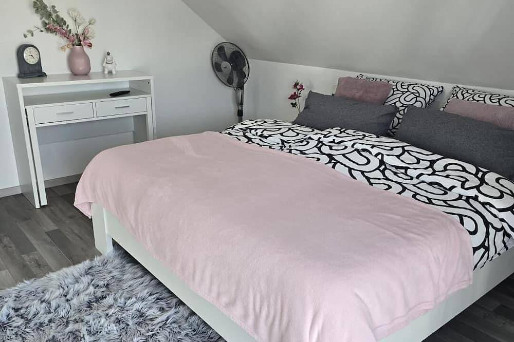 Ganze Wohnung, Ferienwohnung Erika in Hartheim am Rhein in Hartheim, Südschwarzwald