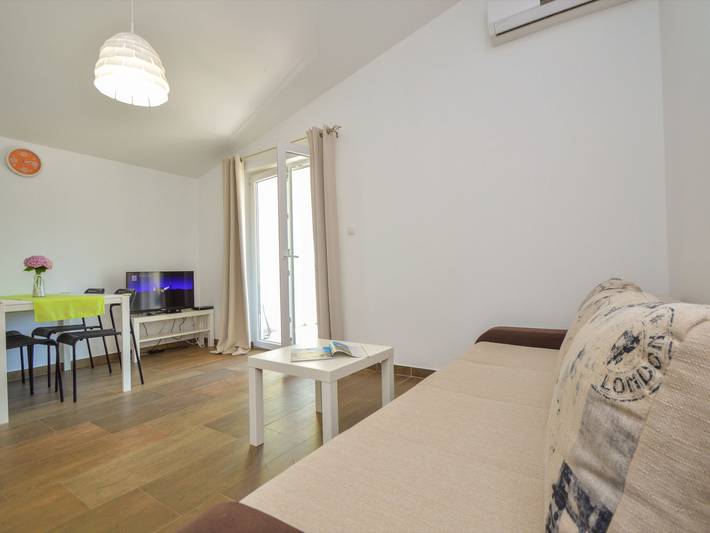 Ganze Wohnung, Ivka in Tribunj, Šibenik-Knin