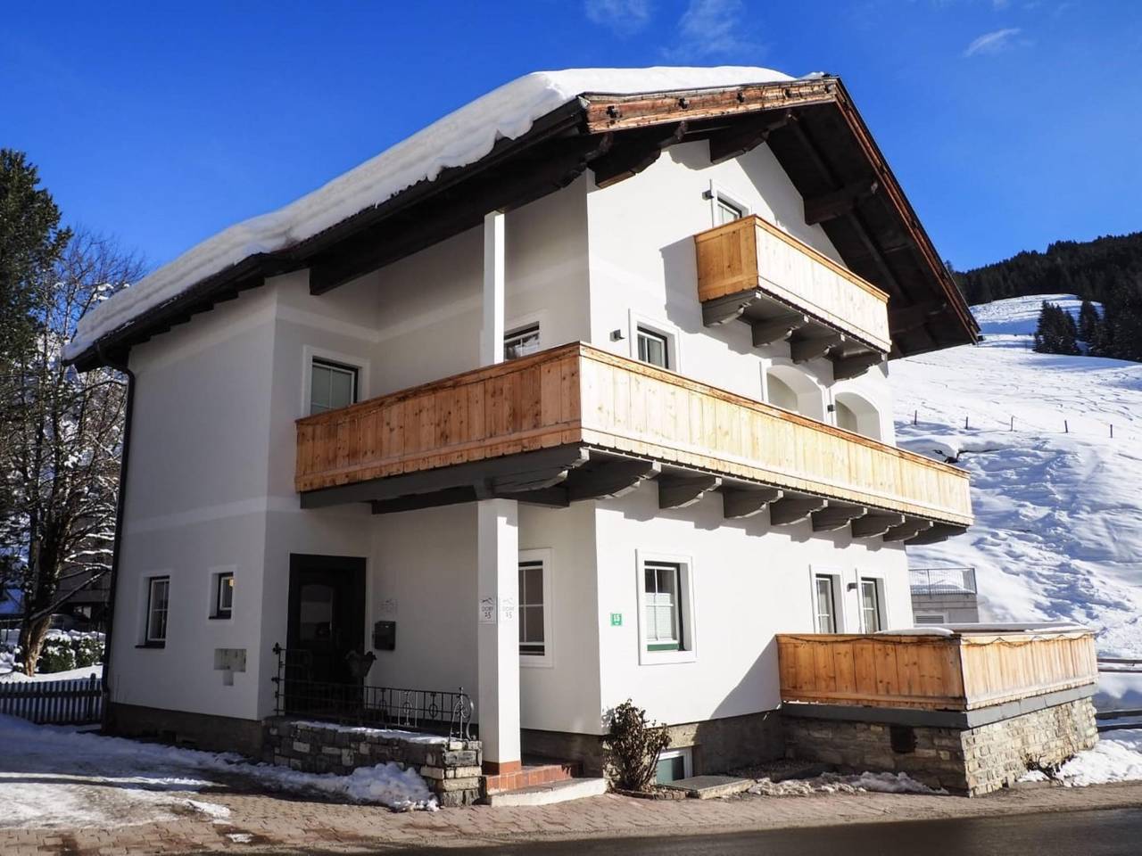Ganze Wohnung, Modernes und gemütliches Studio-Apartment in Dienten am Hochkönig, Pinzgau