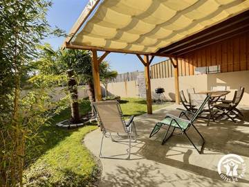 Maison De Vacances pour 4 Personnes dans Saint-Méloir-des-Ondes, Côte d’Émeraude, Photo 1