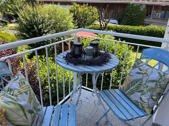 Ferienwohnung für 3 Personen, mit Seeblick und Ausblick sowie Balkon im Tölzer Land - 2
