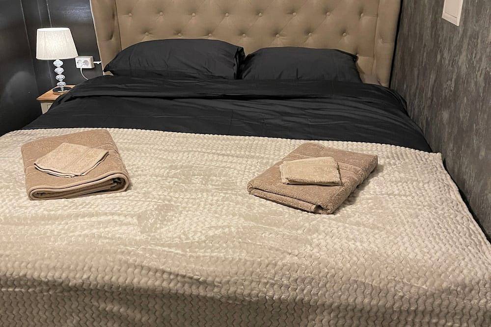 Hel leilighet, 2-bedroom apartment in brilliant Tromso with Wifi.Close to Tromso Airport in Kvaløya, Tromsø