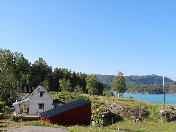 Ferienhaus für 8 Personen, mit Terrasse und Garten