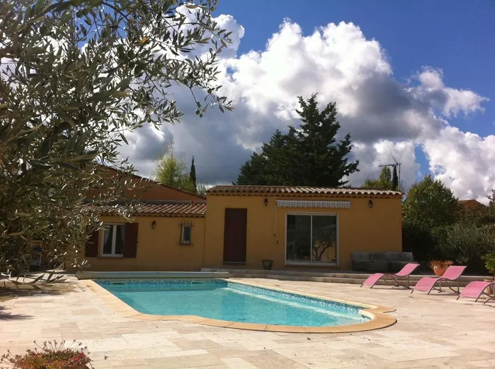 Apartamento de vacaciones para 6 personas, con piscina - 1