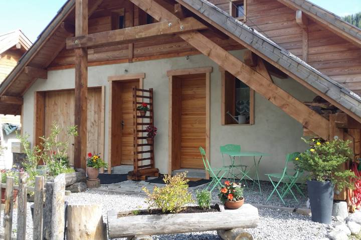 Casa vacanza per 4 persone, con Terrazza a Cesana Torinese