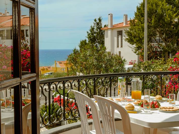 Apartamento de férias para 6 pessoas, com Varanda e Terraço e ainda Jardim em Ericeira