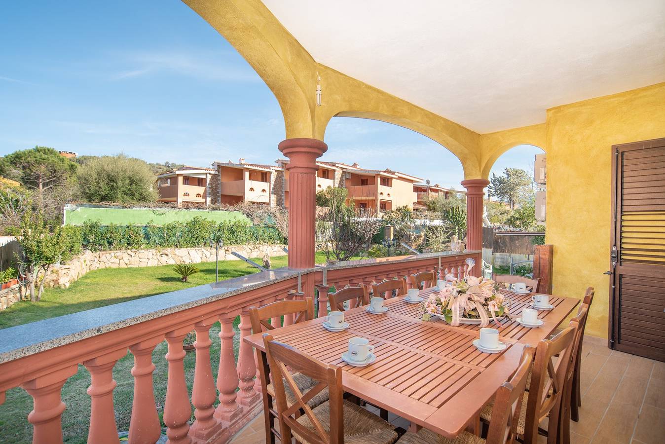 Zentral gelegene, mediterrane Ferienwohnung mit Garten und Terrasse in San Teodoro, Olbia-Tempio