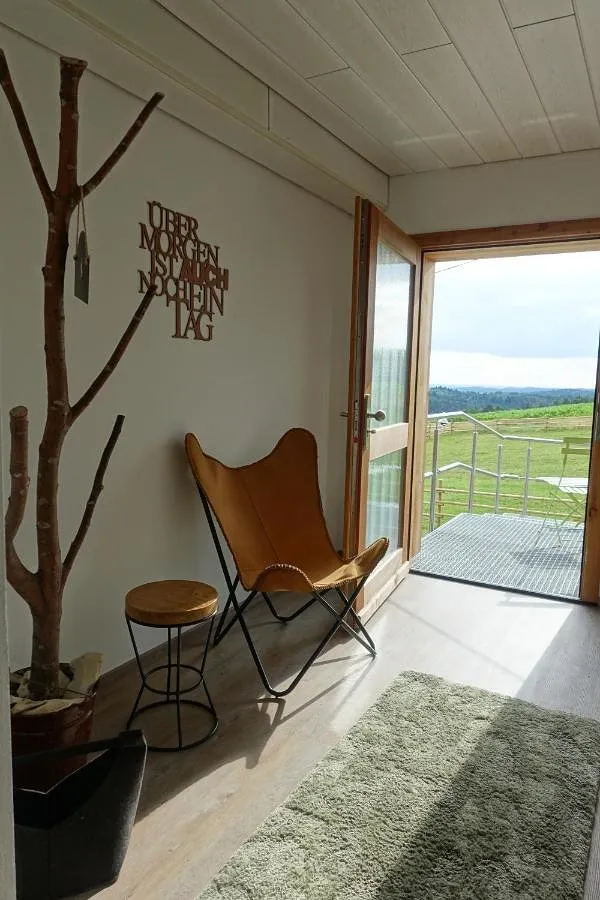 Apartamento de vacaciones para 7 personas, con vistas y jardín - 1