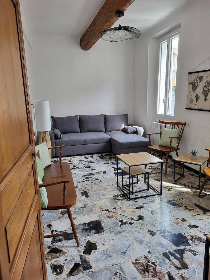 Appartement entier, Gîte six personnes au cœur de la Provence in Barjols, Région de Brignoles