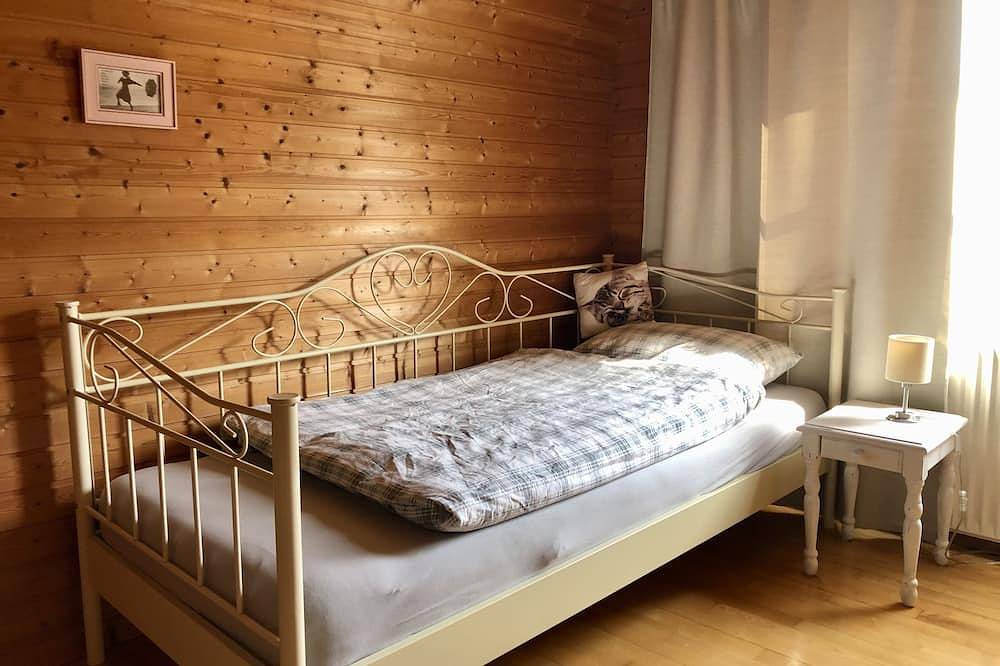 Ostsee - Romant. Ferienhaus / Ferienwohnung nahe Scharbeutz u Eutin mit Alpakas in Süsel, Ostholstein