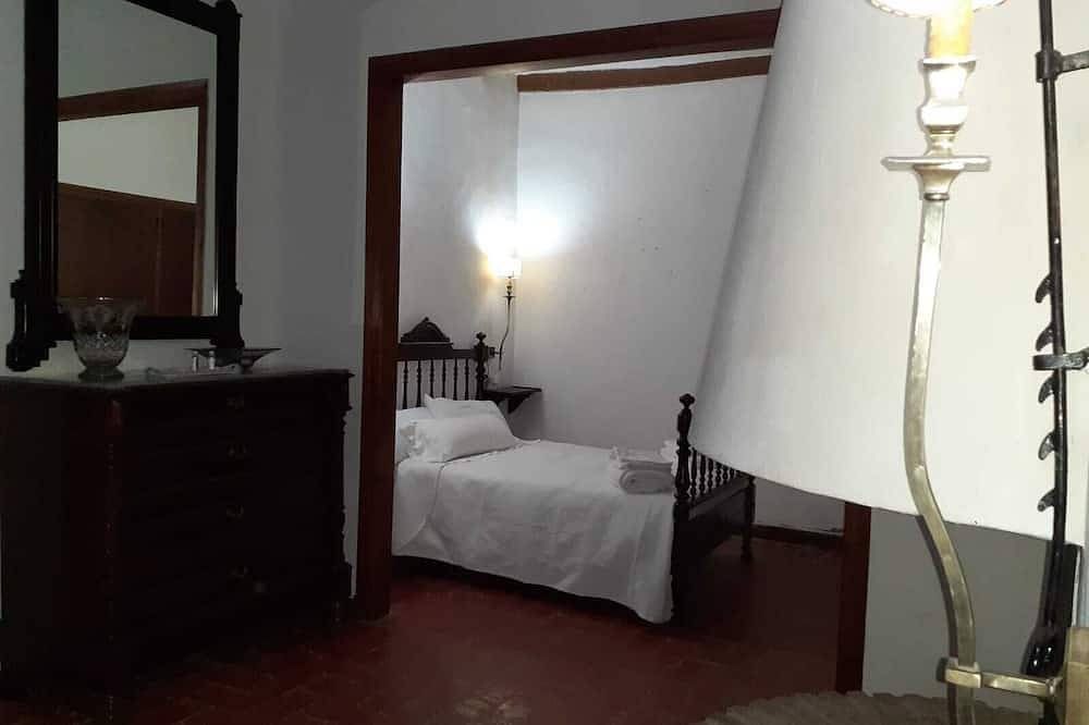 Disfruta de unos días de ensueño in Cornudella, Montsant DO