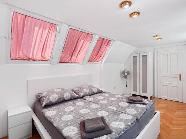 Apartment for 4 people in Prague