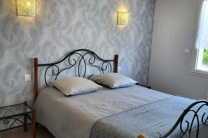 Location de vacances pour 4 personnes, avec terrasse et jardin, animaux acceptés à Lessay - 2