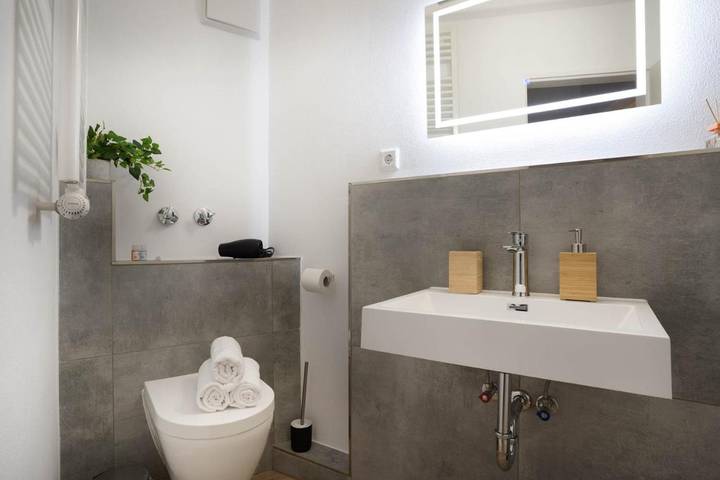Ferienwohnung für 2 Personen, mit Balkon und Terrasse sowie Pool und Ausblick in Bad Essen - 4