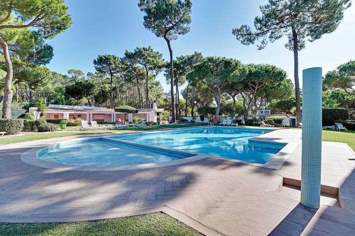 Casa de férias para 6 pessoas, com Terraço e Jardim e ainda Piscina em Vilamoura